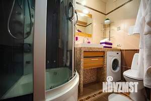 1-к квартира, посуточно, 56м2, 1/1 этаж