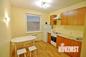 1-к квартира, посуточно, 44м2, 10/10 этаж