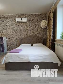 Студия квартира, посуточно, 32м2, 16/18 этаж