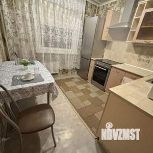 1-к квартира, посуточно, 43м2, 1/1 этаж