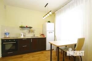 1-к квартира, посуточно, 43м2, 1/1 этаж