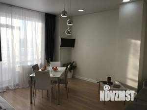 2-к квартира, посуточно, 43м2, 7/24 этаж