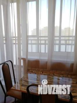 Студия квартира, посуточно, 45м2, 17/17 этаж