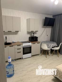 Студия квартира, посуточно, 24м2, 8/10 этаж