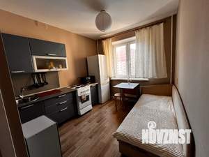 1-к квартира, посуточно, 32м2, 1/10 этаж