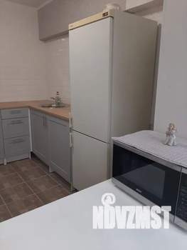 1-к квартира, посуточно, 35м2, 1/16 этаж