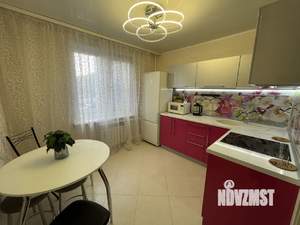 1-к квартира, посуточно, 35м2, 3/10 этаж