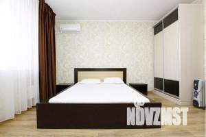 1-к квартира, посуточно, 43м2, 7/11 этаж