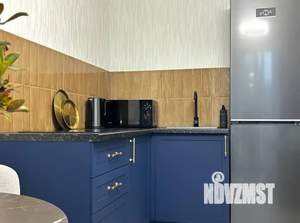 1-к квартира, посуточно, 43м2, 3/10 этаж