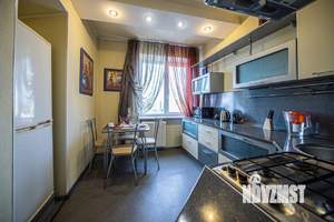 2-к квартира, посуточно, 62м2, 1/1 этаж