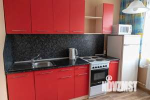 1-к квартира, посуточно, 44м2, 7/10 этаж