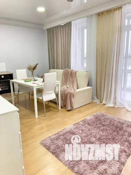 Студия квартира, посуточно, 30м2, 7/25 этаж