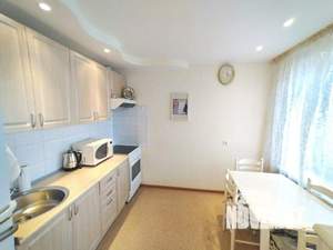 2-к квартира, посуточно, 47м2, 1/1 этаж