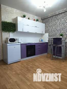 Студия квартира, посуточно, 32м2, 16/18 этаж