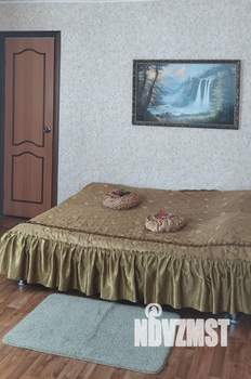 1-к квартира, посуточно, 33м2, 3/5 этаж