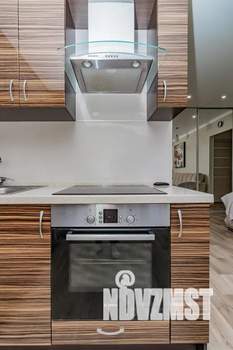 2-к квартира, посуточно, 64м2, 8/10 этаж