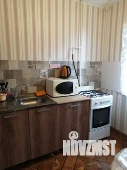 1-к квартира, посуточно, 30м2, 2/5 этаж