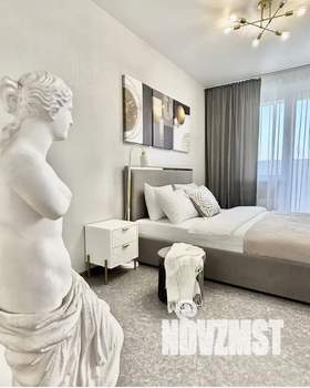 1-к квартира, посуточно, 41м2, 9/16 этаж