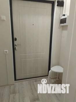 Студия квартира, посуточно, 35м2, 12/20 этаж