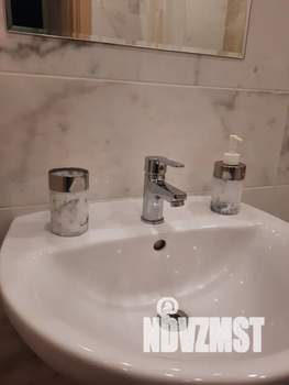 1-к квартира, посуточно, 38м2, 2/10 этаж