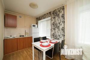 2-к квартира, посуточно, 47м2, 2/5 этаж