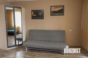 1-к квартира, посуточно, 44м2, 1/1 этаж