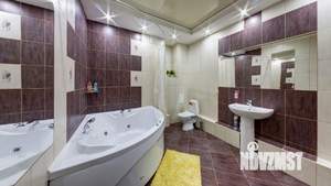 Студия квартира, посуточно, 43м2, 9/18 этаж