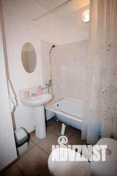 Студия квартира, посуточно, 26м2, 6/18 этаж