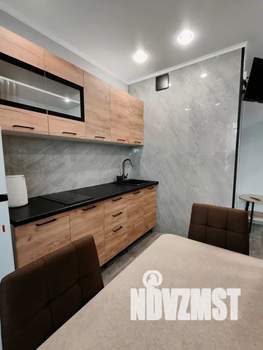 Студия квартира, посуточно, 25м2, 2/10 этаж