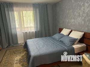 1-к квартира, посуточно, 43м2, 1/10 этаж