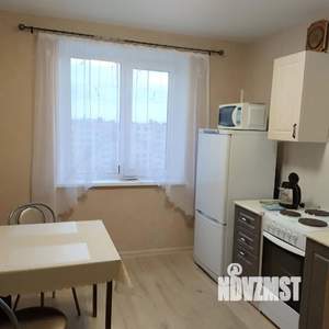 1-к квартира, посуточно, 40м2, 9/9 этаж