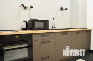 1-к квартира, посуточно, 44м2, 13/16 этаж