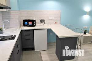 Студия квартира, посуточно, 28м2, 19/23 этаж