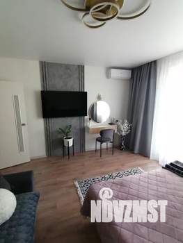 1-к квартира, посуточно, 37м2, 7/11 этаж