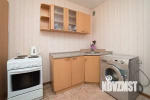 1-к квартира, посуточно, 54м2, 1/1 этаж