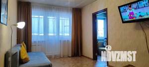 2-к квартира, посуточно, 50м2, 1/1 этаж