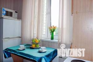 2-к квартира, посуточно, 54м2, 6/10 этаж