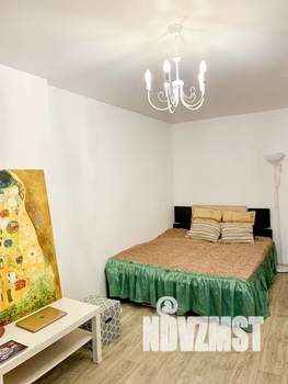 1-к квартира, посуточно, 33м2, 2/9 этаж