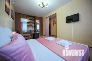 1-к квартира, посуточно, 30м2, 3/5 этаж