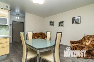 2-к квартира, посуточно, 47м2, 10/18 этаж