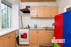 1-к квартира, посуточно, 32м2, 3/5 этаж