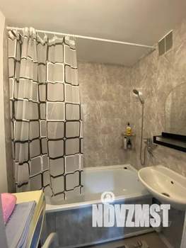 1-к квартира, посуточно, 37м2, 4/10 этаж