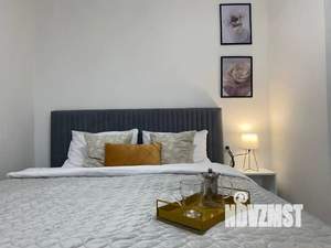 1-к квартира, посуточно, 40м2, 2/18 этаж