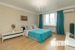 1-к квартира, посуточно, 50м2, 1/1 этаж