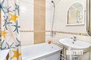 3-к квартира, посуточно, 60м2, 1/1 этаж