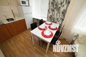 2-к квартира, посуточно, 47м2, 2/5 этаж