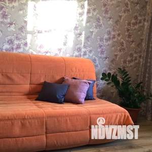 2-к квартира, посуточно, 64м2, 7/10 этаж