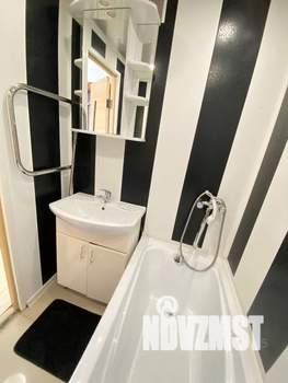 1-к квартира, посуточно, 33м2, 9/9 этаж