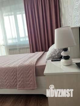 1-к квартира, посуточно, 30м2, 17/18 этаж