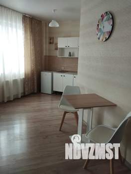 Студия квартира, посуточно, 35м2, 2/20 этаж